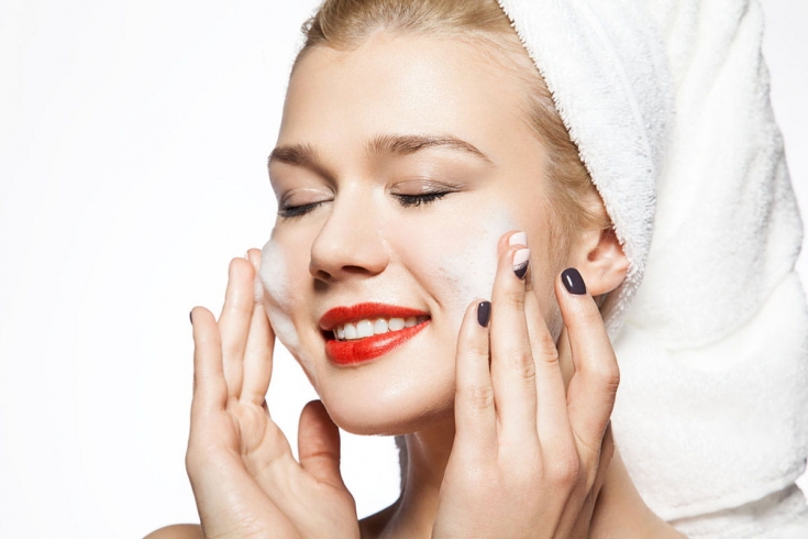 Биологический пилинг: разновидности процедуры и ее возможности