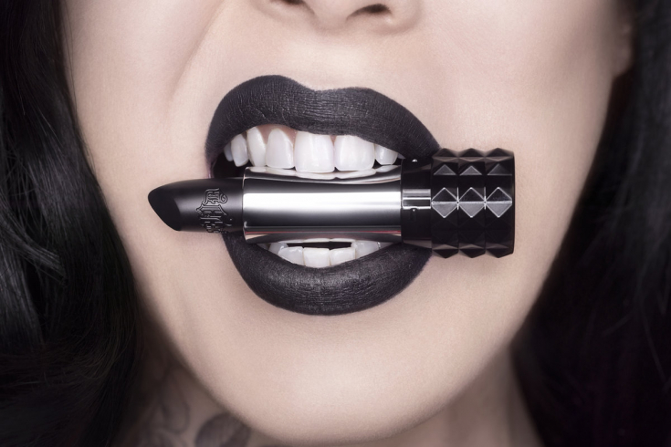 Черная помада: 10 советов для создания дерзкого образа