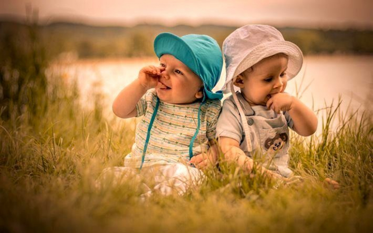 Как одевать ребенка летом: что нужно знать родителям