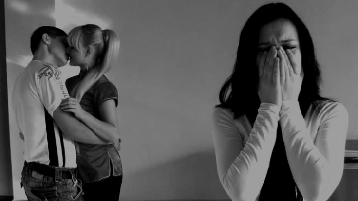 Как пережить измену: боремся с пустотой в душе