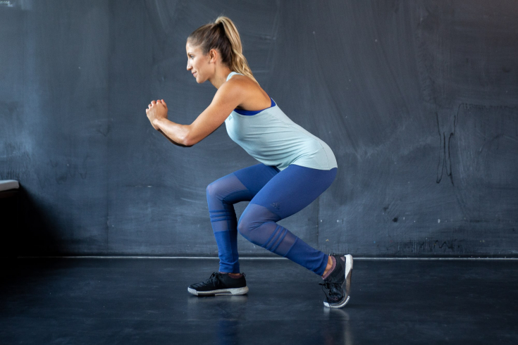 Как похудеть в ногах: делайте это 3 минуты перед сном