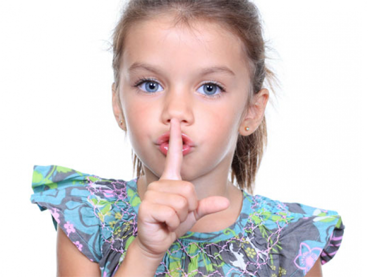 Почему ребенок молчит или мало разговаривает