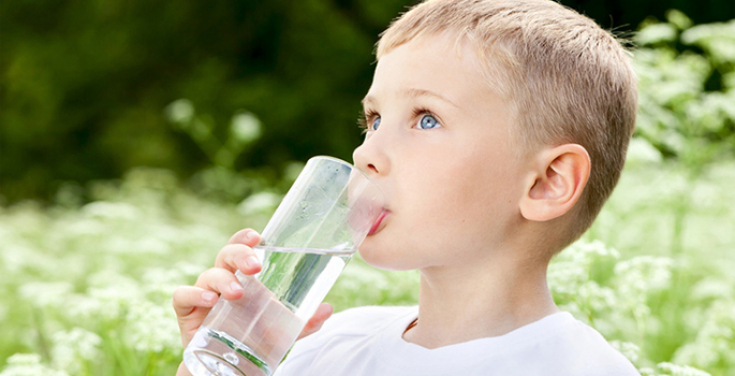 Сколько нужно пить воды в день для поддержания здорового образа жизни Сколько нужно пить воды в день для поддержания здорового образа жизни