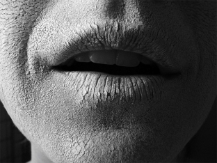 amerikantsy-otkazyvayutsya-ot-poseshcheniya-solyariev